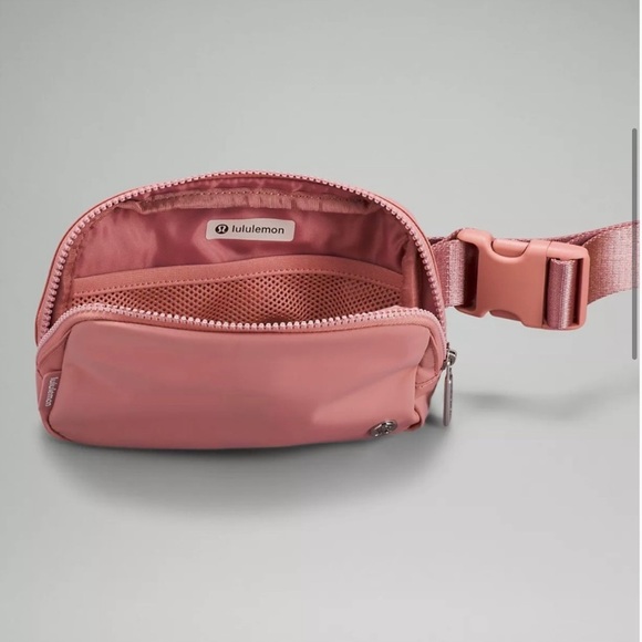 Lululemon Everywhere Belt Bag in Pastel Pink - Picture 3 of 9